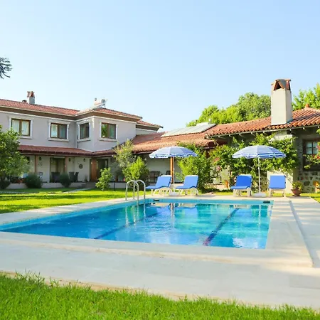 Villa Minta *